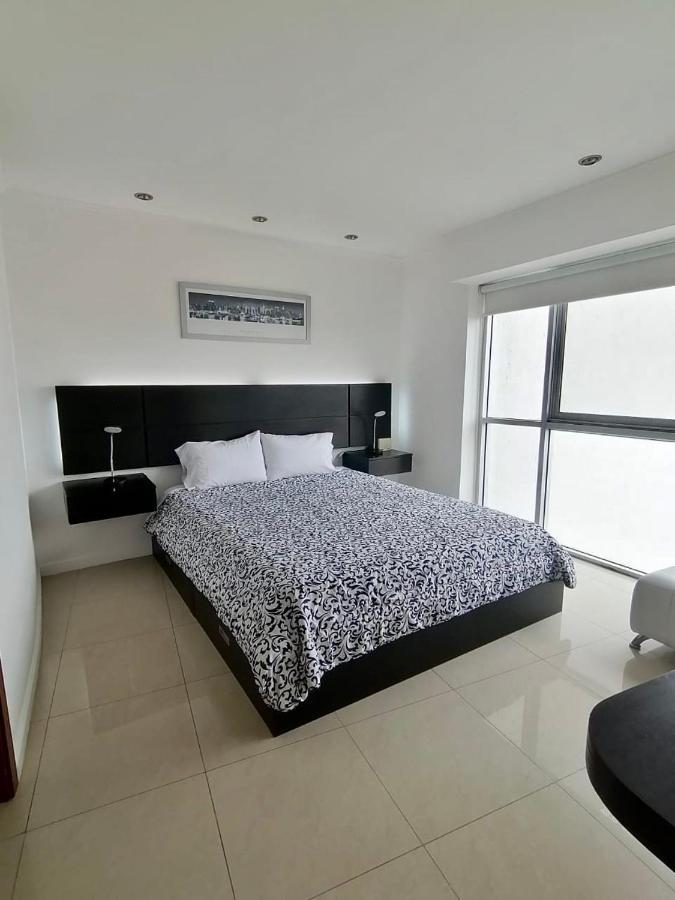 Luxury Suites River Front Гуаякуил Екстериор снимка